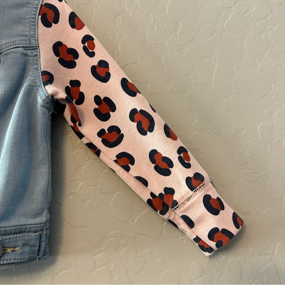 Cat & Jack denim and pink leopard print hooded jacket size 2T